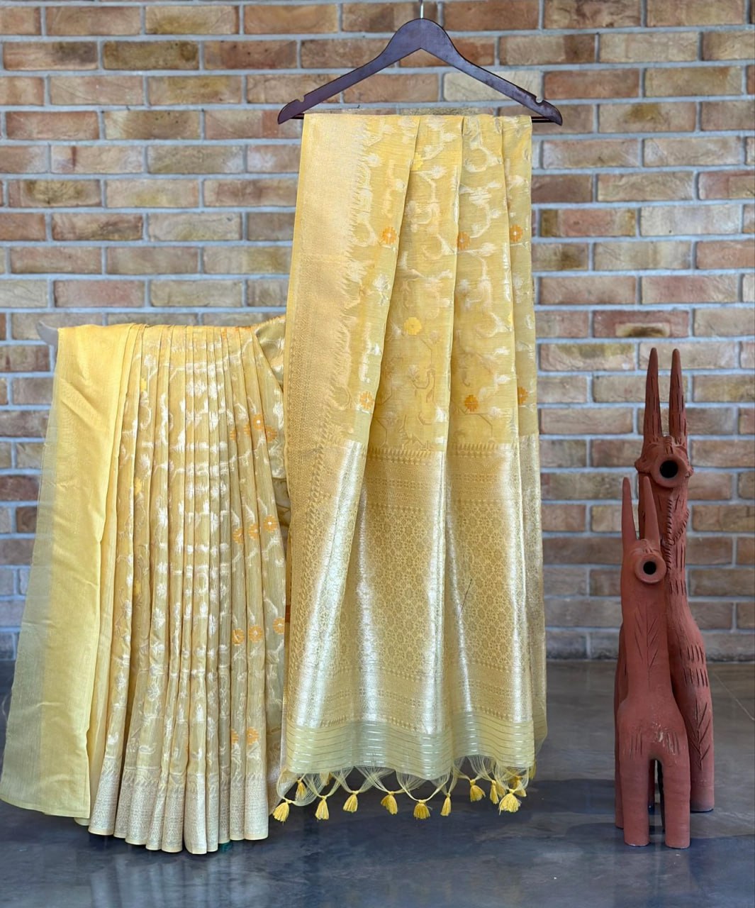 Saree Handloom Weaving Silk