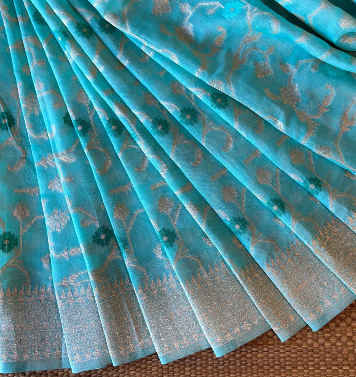 Saree Handloom Weaving Silk